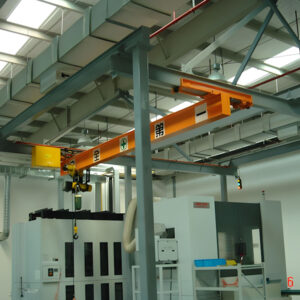 Golden United Global Underslung Crane 1