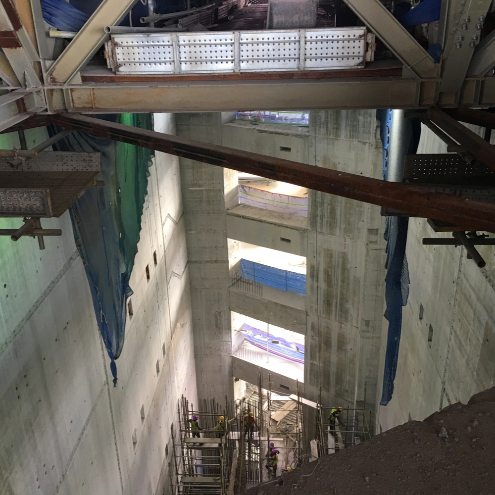 Golden United Global Structure 15