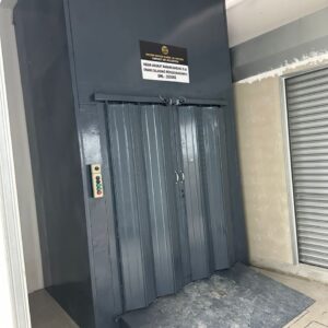 Golden United Global Goods Hoist 5