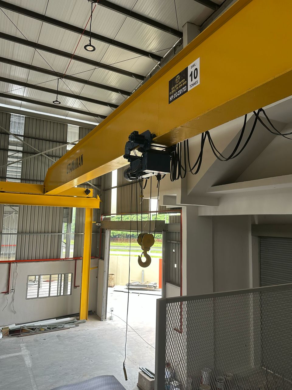 Golden United Global Overhead Crane 30