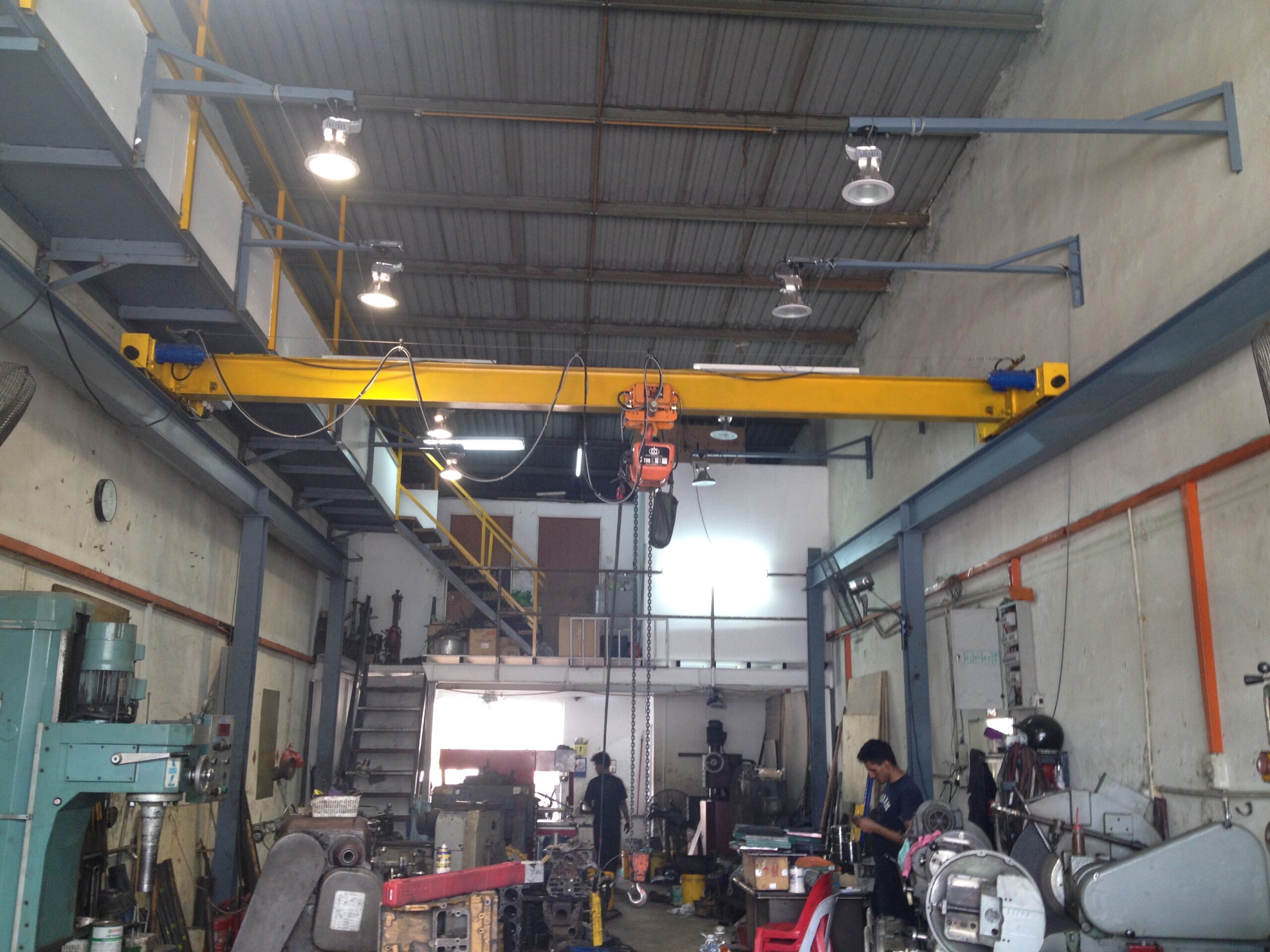 Golden United Global Overhead Crane 35